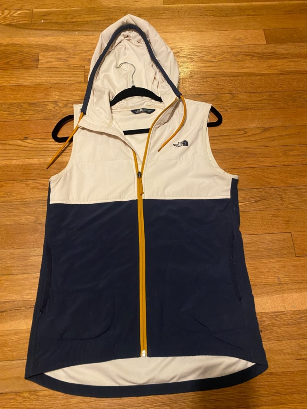 The North Face Colorblock Hooded Vest in White, Navy & Yellow